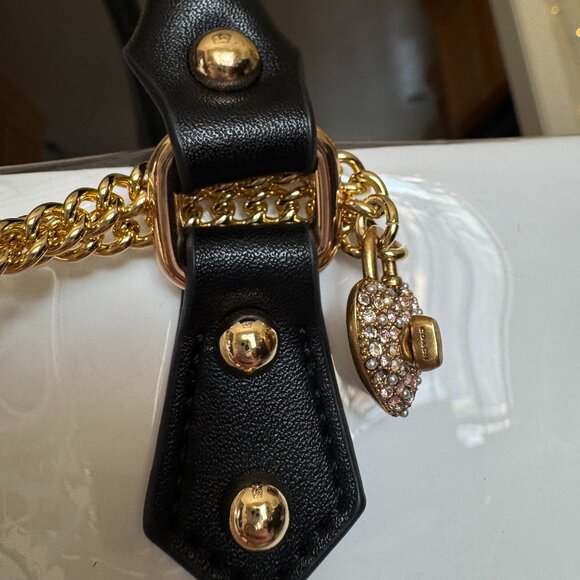 Coach Heart Turnlock Pavé Chain Link Bracelet (Gold/Pink Multi) - NWT - Picture 3 of 9